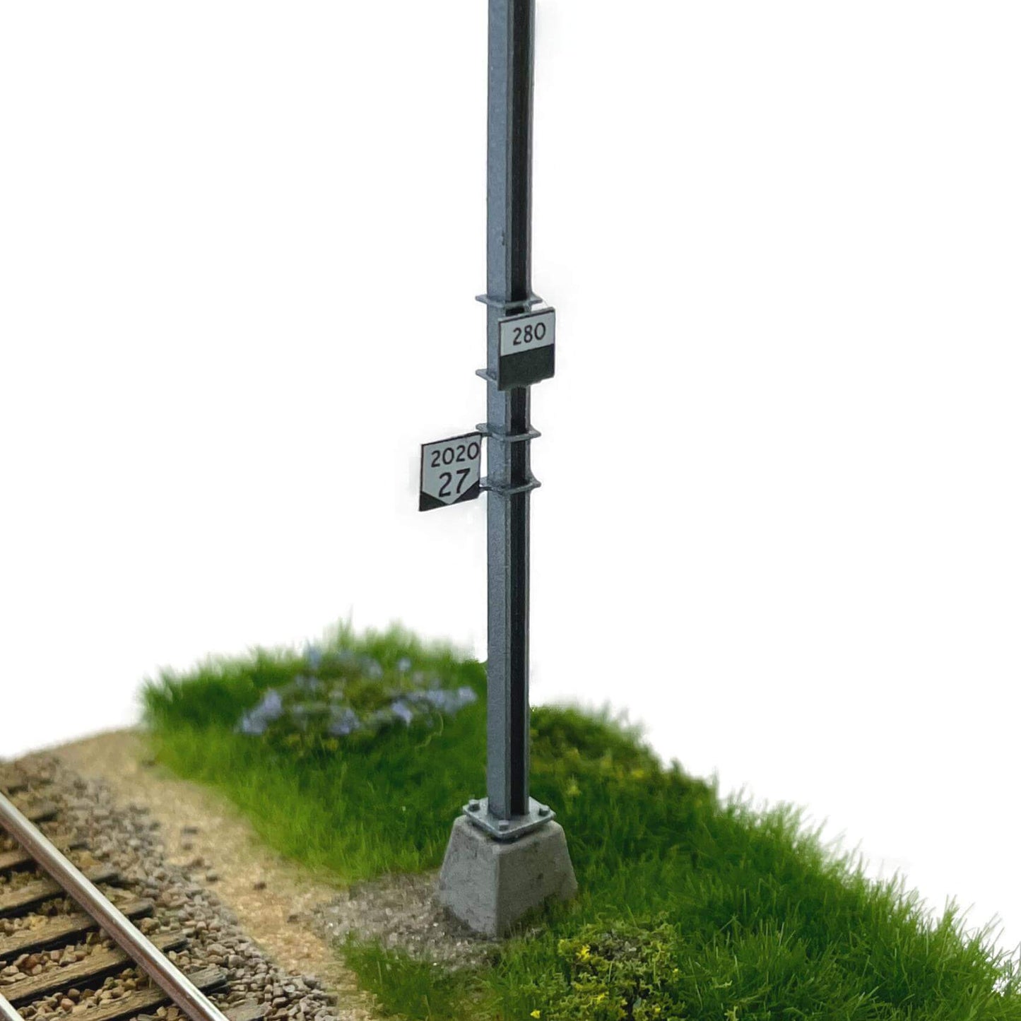 N-Track Modellbau RhB Nm / N Spur 1:160 Schmalspur Oberleitung Nm-Y00173-A
